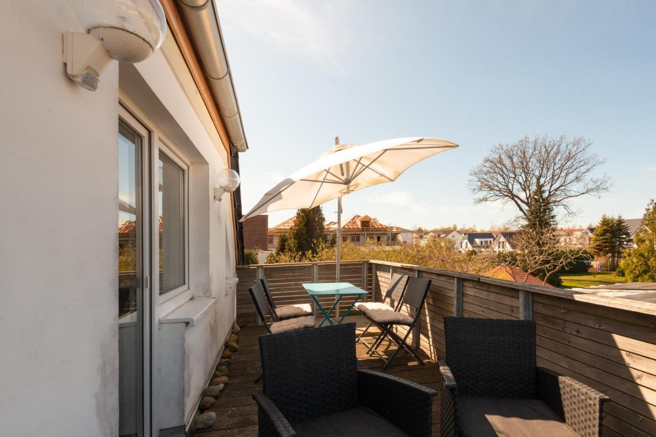 Ferienwohnung Brombeere Mit Grossem Garten Und Balkon Graal-Mueritz Exterior photo